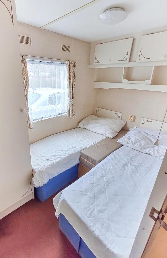 Hotel Mobilni Dum U Goldy Česká Skalice Esterno foto
