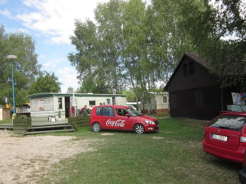 Hotel Mobilni Dum U Goldy Česká Skalice Esterno foto